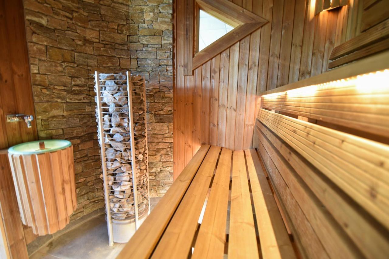 Big River Camp Hotel & Spa Follinge 외부 사진